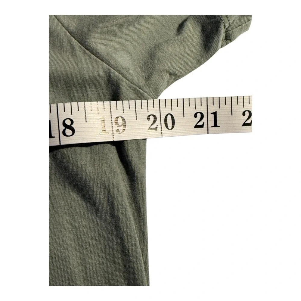 J Crew Broken In Slim Fit T Shirt Mens‎ Medium Green Cotton